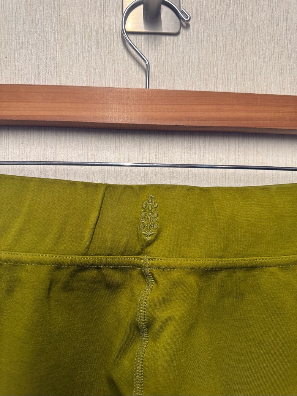 Free People Movement Dusted Military Green Leggings, Size Medium - Picture 7 of 10